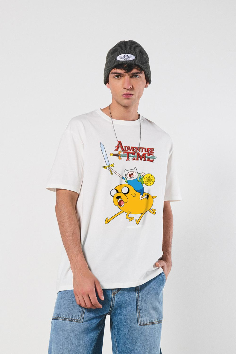 Camiseta oversize manga corta de Hora de aventura