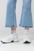 Jean flare azul oscuro con tiro alto, bota ancha y botones