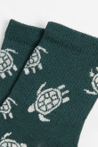 Medias verdes oscuras cortas con diseños de tortugas