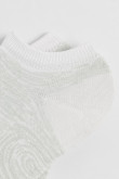 Medias cremas claras tobilleras con artes de animal print