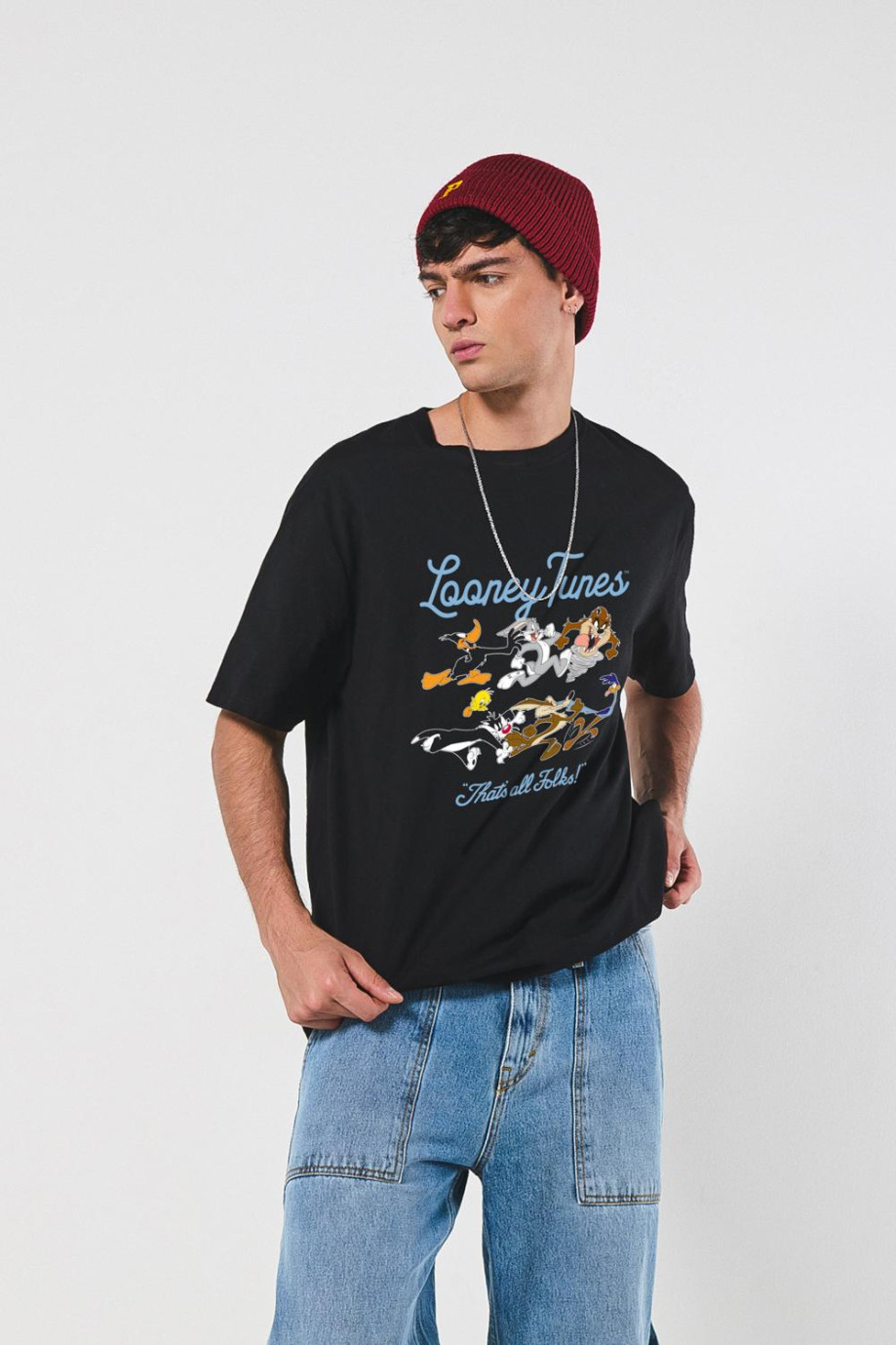 Camiseta oversize manga corta de Looney tunes.