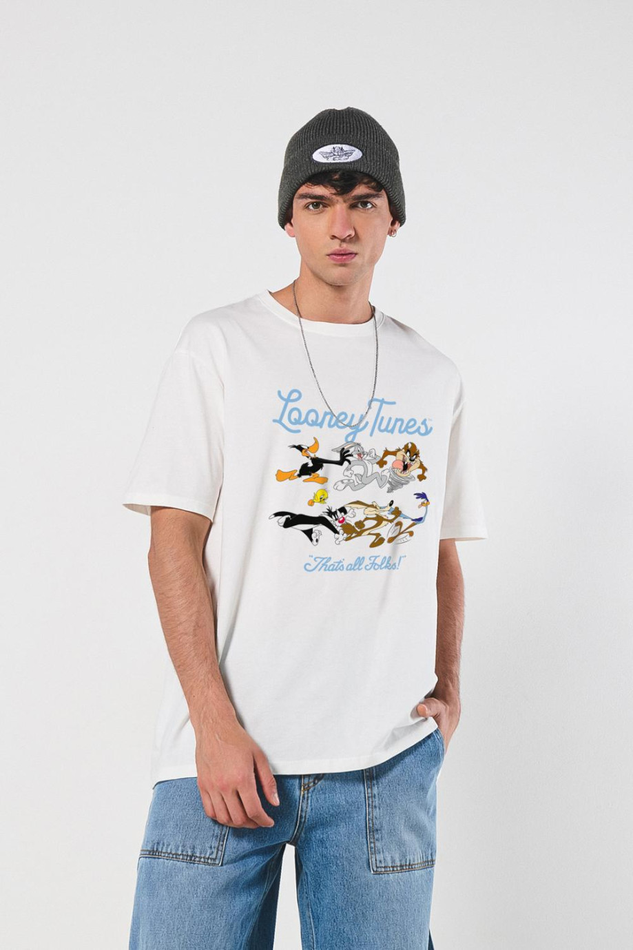 Camiseta oversize manga corta de Looney tunes.