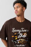 Camiseta oversize manga corta de Looney tunes.