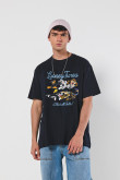 Camiseta oversize manga corta de Looney tunes.