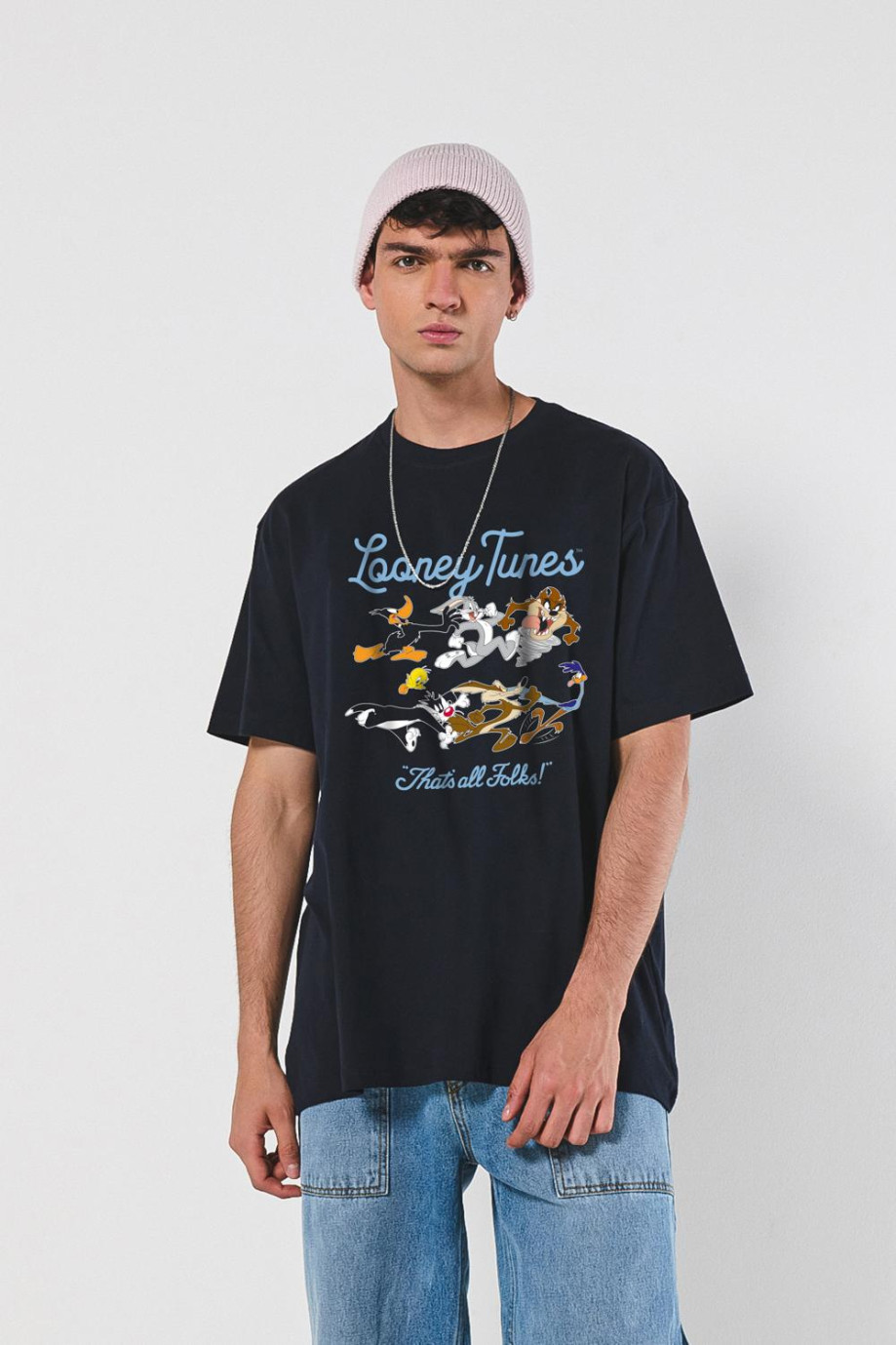 Camiseta oversize manga corta de Looney tunes.