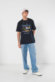 Camiseta oversize manga corta de Looney tunes.