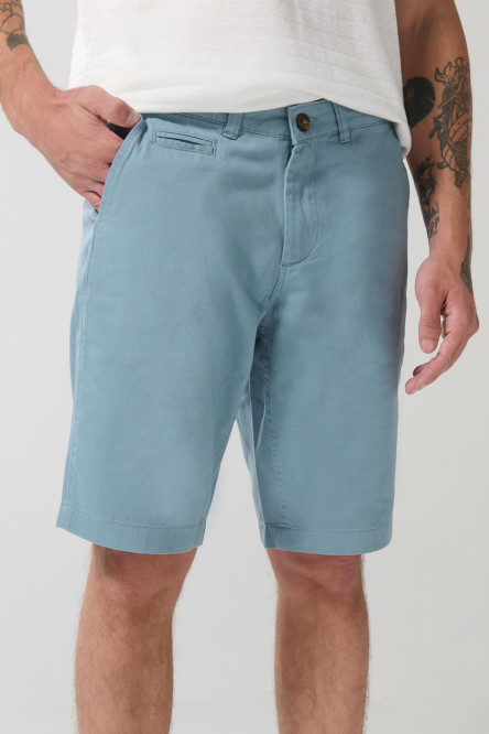 Bermuda en dril unicolor tiro bajo con bolsillos laterales