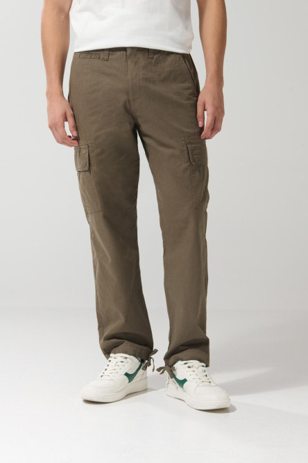 Pantalón cargo en dril unicolor con bota recta y tiro bajo