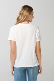 Camiseta crema clara manga corta college holgada