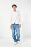 Camisa cuello button down manga larga en slim fit con mini print
