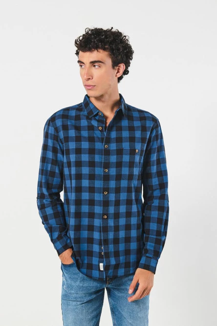 Camisa cuello sport collar manga larga en slim fit