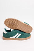 Tenis casuales unicolores con suelas planas en relieve