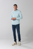 Camisa en algodón unicolor cuello sport collar con bolsillo