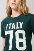 Camiseta unicolor con arte college numérico y manga corta