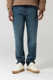 Jean 90´S azul oscuro con bota recta, tiro bajo y cremallera