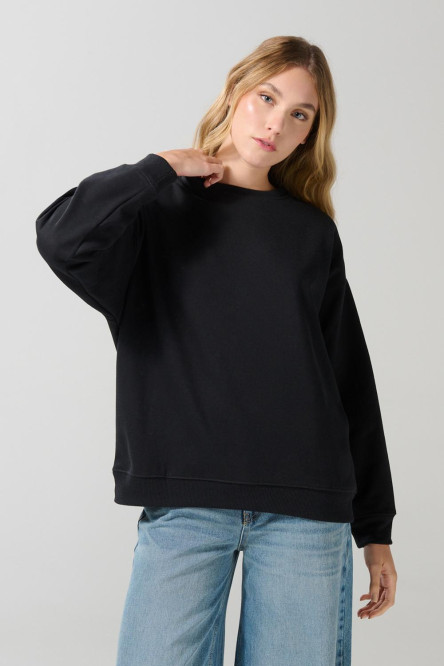 Buzo cuello redondo oversize unicolor con manga ranglan