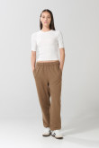 Pantalón jogger unicolor con 2 bolsillos laterales