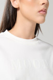 Camiseta estampada unicolor holgada manga corta