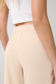 Pantalón culotte kaki claro con bota ancha y tiro alto