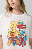 Camiseta de Plaza Sésamo crema en algodón manga corta