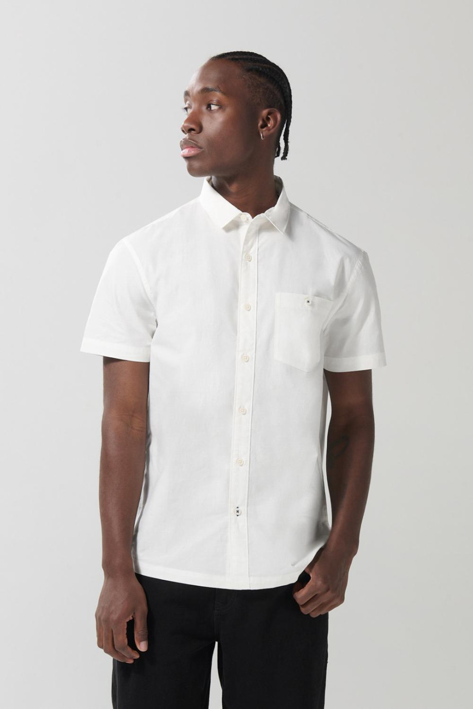 Camisa unicolor cuello sport collar con botones