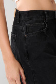 Jean gris intenso baggy con bota ancha y tiro medio