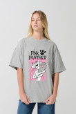 Camiseta femenina fit super oversize manga corta, con estampado en frente de Pantera Rosa.