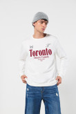 Buzo unicolor oversize cuello redondo con arte college