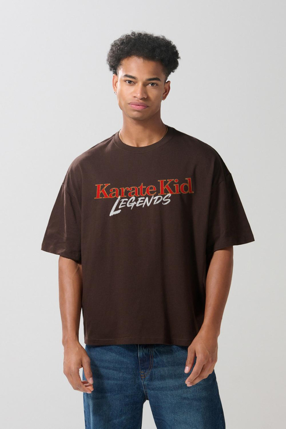 Camiseta de Karate Kid oversize unicolor cuello redondo