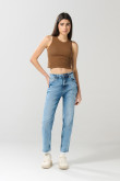 Jean mom súper tiro alto azul claro con desgastes