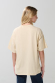 Camiseta oversize cuello redondo unicolor con texto college