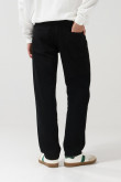 Jean 90´S tiro bajo con bota recta negro y bolsillos