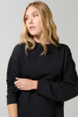 Buzo cuello redondo oversize unicolor con manga ranglan