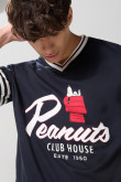 Camiseta oversize azul cuello V con diseño de Snoopy