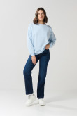Buzo oversize unicolor cuello redondo con manga larga
