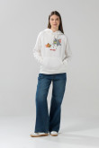 Buzo oversize de Tom y Jerry crema con capota y manga ranglan