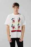 Camiseta crema clara oversize manga corta con arte de Mickey