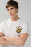 Camiseta cuello redondo crema con artes de Mickey
