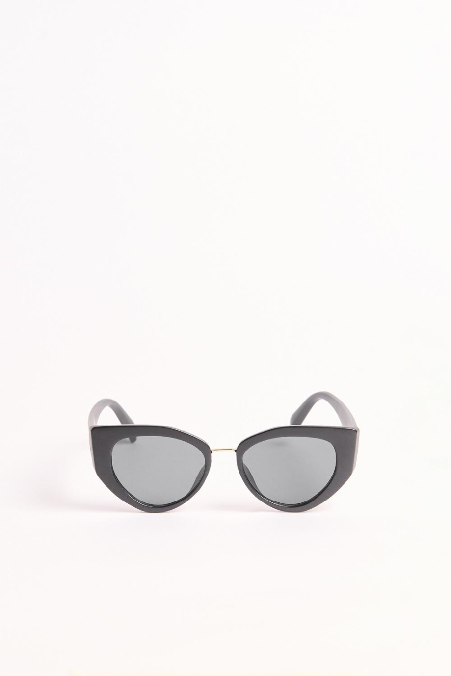 Gafas cat eye de sol unicolores con marco grueso