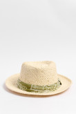 Sombrero Panamá crema claro con pañuelo verde