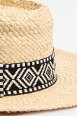 Sombrero Panamá crema con cinto de diseño tribal