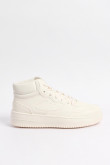Tenis casuales de bota cremas con perforaciones