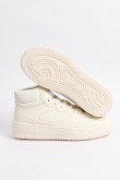 Tenis casuales de bota cremas con perforaciones