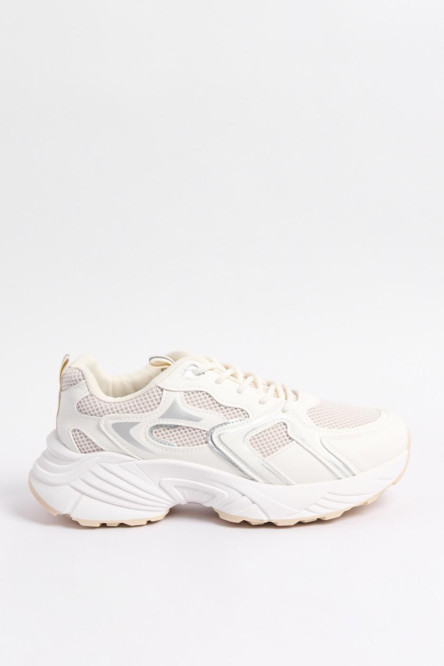 Tenis de plataforma blancos con paneles en malla