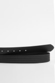 Cinturón reversible sintético negro con hebilla cuadrada