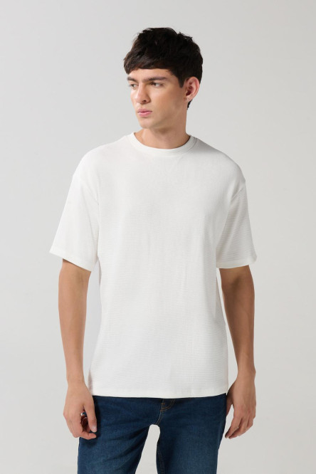 Camiseta oversize unicolor cuello redondo con corte posterior