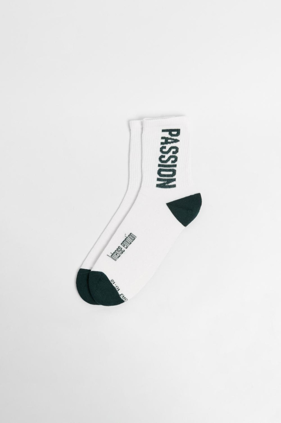 Medias unicolores largas con texto, texturas y elástico