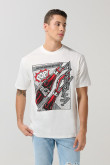 Camiseta cuello redondo crema con arte de Coca-Cola