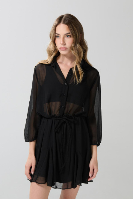 Vestido corto crema con cinturón y manga corta tipo globo