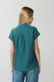 Blusa manga corta unicolor con hombro rodado y botones